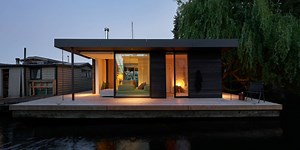 Don't Call It a House Boat: A Seattle Architect Pours Big Ideas into a Tiny, Award-Winning Floating Home