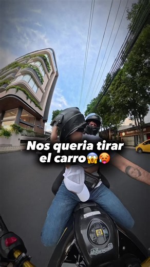 Increíble momento en moto: ¡No te lo pierdas!