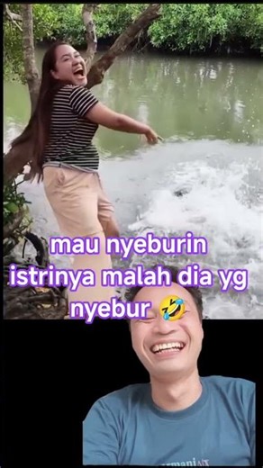 mau nyeburin istrinya malah dia yg nyebur duluan#ngakak #shorts