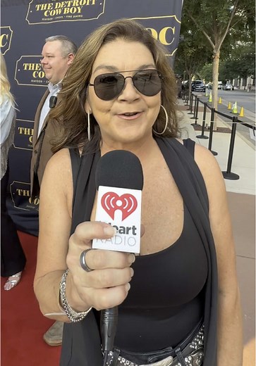 Gretchen Wilson Shares Memorable Moments with Kid Rock