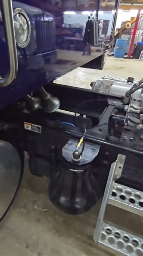 68K views · 1.1K reactions | Replying to @whiskey185 fb marketplace. #trainbell #trucker #truckersoftiktok #westernstar | Graintrain | Facebook