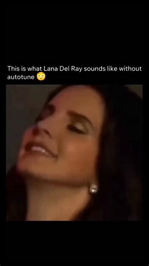 Vibe Focused | "Mistletoe'' bv Justin Bieber is a festive pop and R&B track released in October 2011 as the lead single from his holiday album Under the... | Instagram