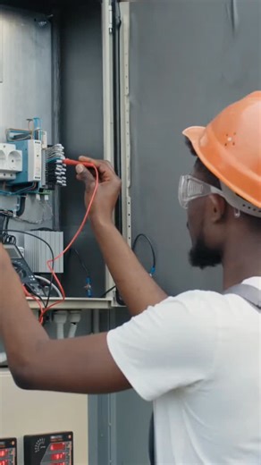 Construction Electrician: The $62K-$106K Career Path No One's Talking About 🔌⚡ While everyone's chasing six-figure college degrees and student loan debt, construction electricians are quietly building wealth through paid apprenticeships—earning from day one while mastering a recession-proof skill. The Reality Check: ✅ Median salary: $62,350/year (BLS 2024 data) ✅ Top 10% earn: $106,000 ✅ 81,000 job openings EVERY year through 2034 ✅ 9% projected growth (3x national average) ✅ ZERO student debt 