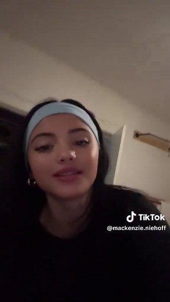 mackenzie niehoff (@mackenzie.niehoff)’s videos with original sound - SPïFF