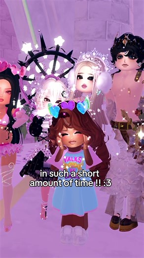 art competition 👀|| just wanted to give another huge shout out to all of my amazing moots who participated in the making of this video, and took the time out of their day to film with me!! @Puchina ♡ @riri ♡ @𝘥𝘷𝘹𝘭𝘪𝘦𝘴.⋆. 𐙚 ˚ @zaynewaney @𐙚⋆.˚ 𝓵𝓪𝔂 || #royalehigh #rh #rhartcontest #lumisartcompetiton#royalehighartcontest