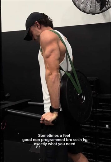 Best Gym Bag for Men: Top Picks and Tips