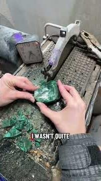 Cutting Malachite Open on My Slab Saw I have always wanted to own some malachite I think it is so