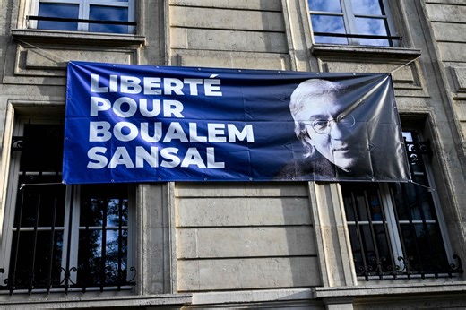 "L'humanité a prévalu": les proches et soutiens de Boualem Sansal "soulagés" après la grâce de l'écrivain