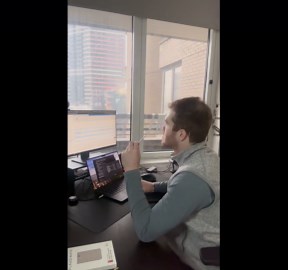 Plaud Note Review: ChatGPT-Powered AI Voice Recorder