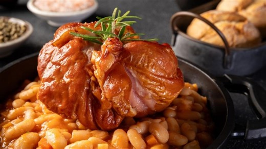 Fasole cu ciolan: O rețetă hrănitoare pentru sezonul rece