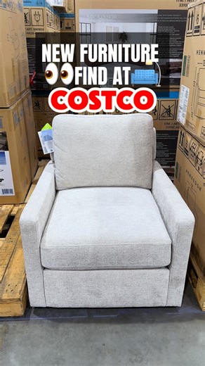 Costco just stocked the Henredon Marley Fabric Swivel Accent Chair and it instantly elevates any room. Cozy yet stylish, the swivel base makes lounging, chatting, or turning to the TV feel effortless—share this with someone who loves home design! #costcofinds #costcowonders #costcoinfluencer #costco #henredon #accentchair #interiordecor #livingroomdecor #costcobuys | Costco Wonders