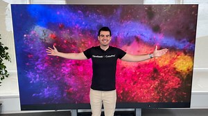 Thanks to an included flight case, mobile cart and convenient foldable 135” screen, the ViewSonic LDS135-151 Direct View LED Mobile Display includes everything you need for big-screen messaging right out of the box. Learn more: https://vsfinch.es/3OW6pMC | ViewSonic Education North America