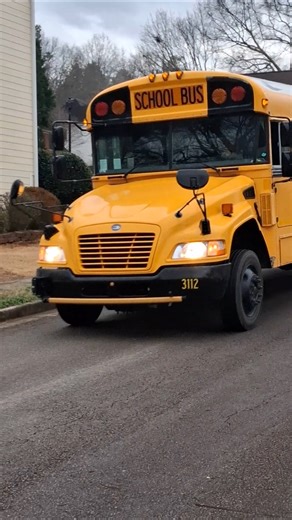 2011 Bluebird Vision Handicap ♿️ Bus 3112 is back