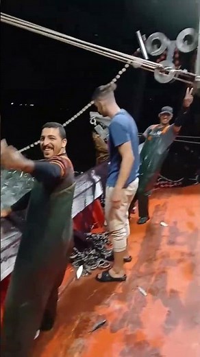 Definition of overfishing 😡