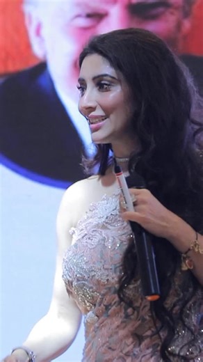 At the JITO Agra event, I spoke about Signature Analysis. When your signature has loops, it reflects strong attraction and magnetic power. Such people naturally draw others towards them in conversations, opportunities, and influence. Your signature reveals how you connect with the world. Outfit courtesy- @elishawadhwaniofficial [signature analysis, signature meaning, personal magnetism, attraction power, handwriting analysis, success mindset] | Jai Madaan