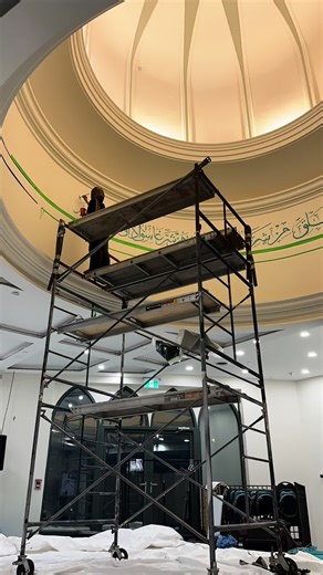 Build Strong Shoulders with These Effective Scaffolding Shoulder Exercises