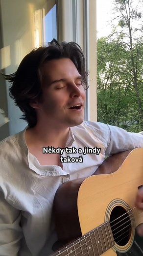 Karel Gott - Je jaká je 🤍 | Amazing Music