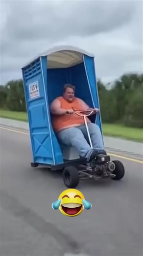 Someone Built a Porta Potty Kart 😭💨 This might be the funniest homemade go kart / DIY vehicle clip I’ve seen: a full porta potty mounted on a go-kart frame cruising down the road like it’s totally normal. 😂 If you like weird cars, redneck engineering, and viral street footage, this one’s for you. #reels #instagramreels #facebookreels #gokart #portapotty