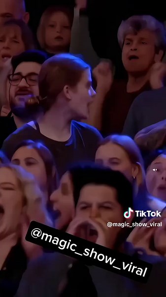 How is that possible😱😱😱 #americasgottalent#america#agt#magician#magicshow#videoviral#americanhorrorstory#tranding#trendingvideo#uk#unitedkingdom#germany#forupage#fyp #viral_video