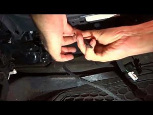 How to replace the pollen filter in the passenger compartment Peugeot 3008
