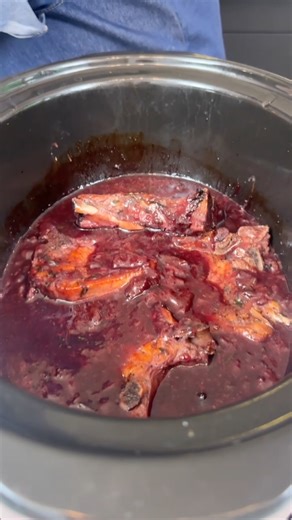 Crockpot Cherry Porkchops | Robyn Q