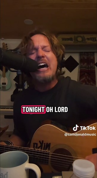 Grunge Cover of Phil Collins' In the Air Tonight