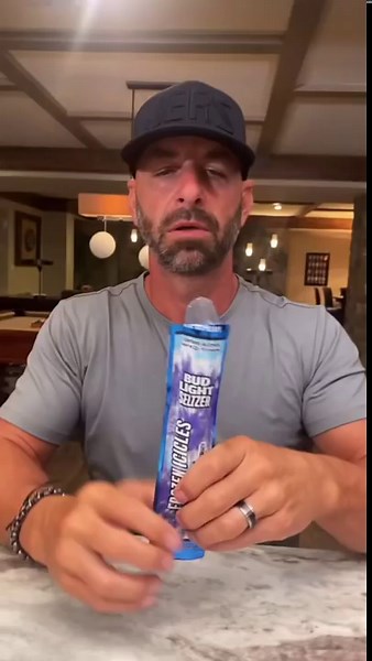 The best boozy ice pops ever?!