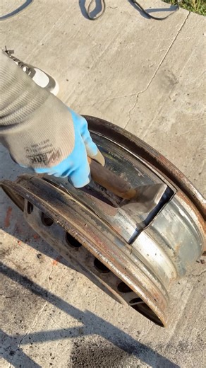 416K views · 1.1K reactions | Outdoor Cooking on a Rim | Crafty Panda | Facebook