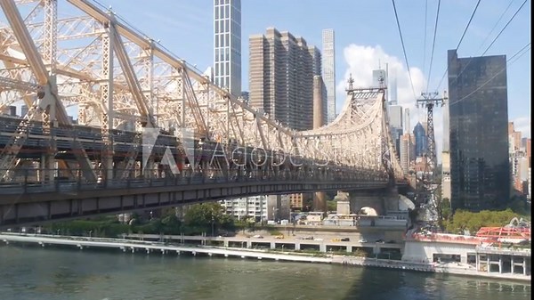 New York City Roosevelt Island tramway to Manhattan Midtown streets. American cable tram near Queensboro Bridge. Urban public transport in USA. Upper east side building architecture, skyline cityscape