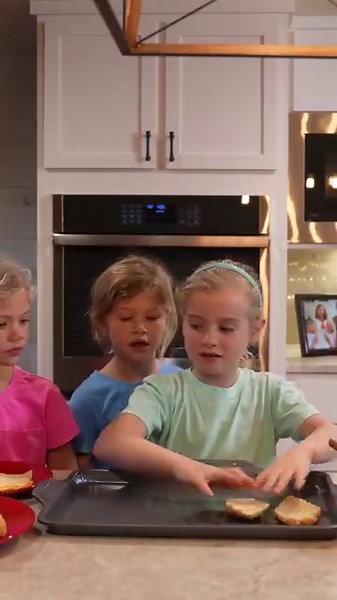 Cooking with Braswell 👩‍🍳 | Sausage Egg Cheese Croissant Sausage? Check. ✔️ Eggs? Check. ✔️ Cheese? Check! ✔️ Our little chefs are cooking up a storm in the kitchen with these delicious Sausage Egg Cheese Croissants. Grab your aprons and join us! | Braswell Family Farms