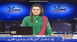 33K views · 258 shares | شدید زلزلہ جب سب لوگ بھاگ رہے تھے تو خاتون ٹی وی اینکر کا حوصلہ دیکھیئے۔ ۔ ۔ | Swat Today | Facebook