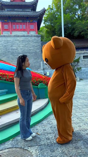 Hey buddy step aside and watch this Muddy Bear show off🤣🤣🤣 | Super Muddy Bears