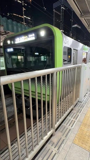 【東京駅】15両編成化しても良い予感…激混み山手線（内回り）降りるシーン#jr東日本#山手線#東京