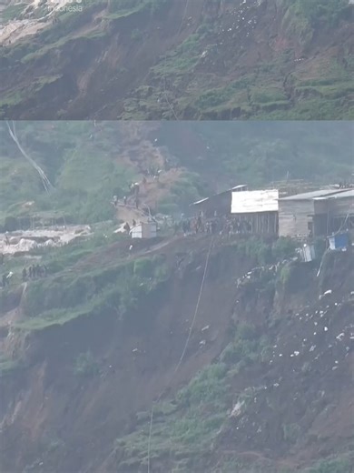 Sedikitnya 200 orang tewas seketika akibat tanah longsor di area tambang di lokasi penambangan coltan di Kongo. Bencana longsor itu terjadi pada Rabu (28/1) lalu di tambang Rubaya, Provinsi Kivu Utara. Juru Bicara Gubernur Provinsi Kivu Utara Lumumba Kambere Muyisa mengatakan, longsor terjadi akibat hujan lebat. Banyak korban yang masih terkubur dan belum ditemukan, sementara korban terluka telah dibawa ke tiga fasilitas kesehatan di Rubaya. Pemerintah setempat telah menangguhkan sementara aktiv