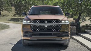 2K views · 55 reactions | All New Lincoln Navigator 2025 - INTERIOR | REC Anything | Facebook