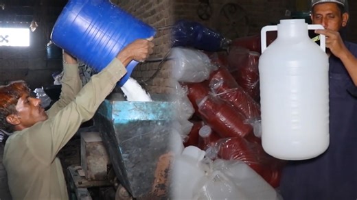 Manufacturing Process of Plastic Water Gallons