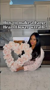 💕 DIY Large Heart Flower Wreath Easy & Beautiful Tutorial #wreathmaking #diydecor #shorts