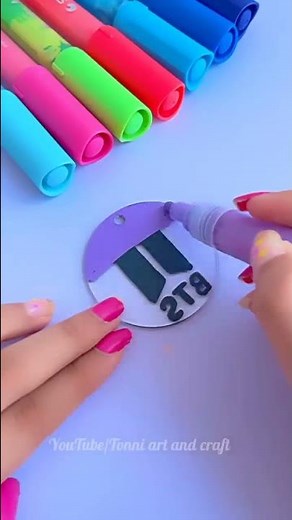 DIY BTS & BLACKPINK keychain / handmade keychain #shorts #tonniartandcraft #youtubeshorts #bts