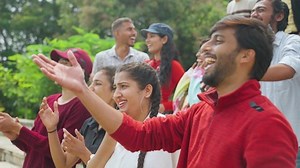 Group Crowd Audience Laughing While Wathcing Stock Footage Video (100% Royalty-free) 1095889457 | Shutterstock