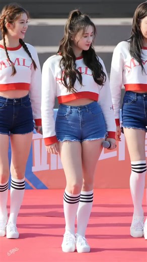 Nancy Momoland: The Most Beautiful Girl and Dancer in Korea