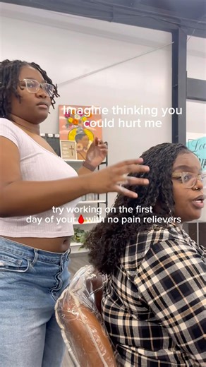 just know the room started getting dark 😀#braiders #hairstylist #shorts #renaissanceworldtour