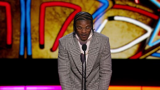 Lamar Jackson wins 2023 AP Most Valuable Player