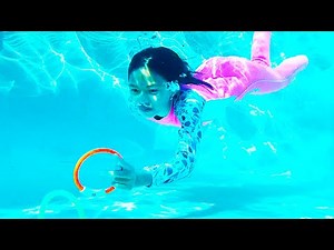 Alex and Wendy Play Ninja Kids Course Swimming Pool Challenge