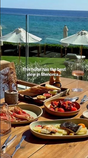 The most stunning hotel in Menorca 🌊 Villa Le Blanc is a stunning seafront hotel located in Santo