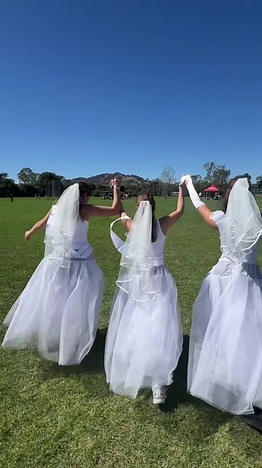runaway brides #ex #run #nomorewedding #rodeo #winners