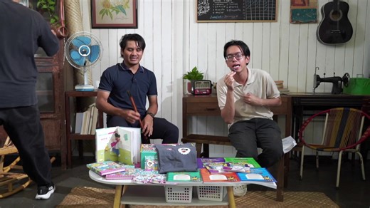 Hari ni kita akan announce 10 lagi pemenang secara LIVE. Siapa masuk live nanti… lagi tinggi peluang nak menang 👀 . Yang dah komen semalam wajib masuk. Yang belum daftar competition pun kena masuk, ada reminder penting untuk last day registration. ⏰ Jumpa kami LIVE di Facebook hari ini. | Kangaroo Math Malaysia