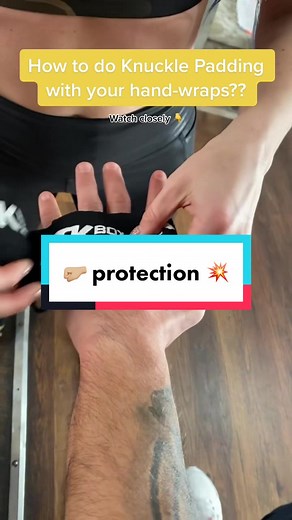 Another way to wrap your hands focusing on the knuckle padding. What’s your #1 way?👇#boxingtip #boxingtipsandtricks #boxingwraps #boxingusa