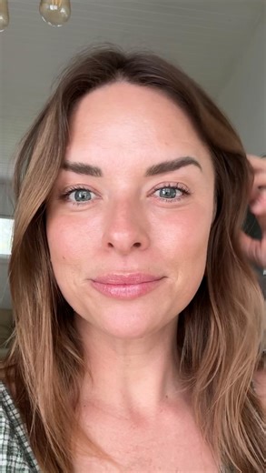 Camille🌛 UGC and creative ideas - Beauty, Skincare & Lifestyle on Instagram: "Worked with the lovely team at @biogenixofficial to create a treatment plan that addressed my skin concerns ✨ The whole experience was so calm, professional and supportive. I left feeling confident and cared for. Did I achieve my goal in looking childless and well rested? Gifted experience. Shared in line with TGA guidelines. Always seek advice from a qualified practitioner."