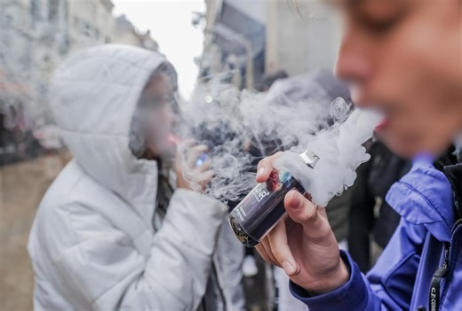 Consommation de tabac, alcool et cannabis : les adolescents français se détournent des addictions