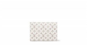 Products by Louis Vuitton: Paper Retouch Refill